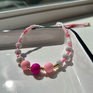 Handmade Pink and White Beaded Necklace with clasp